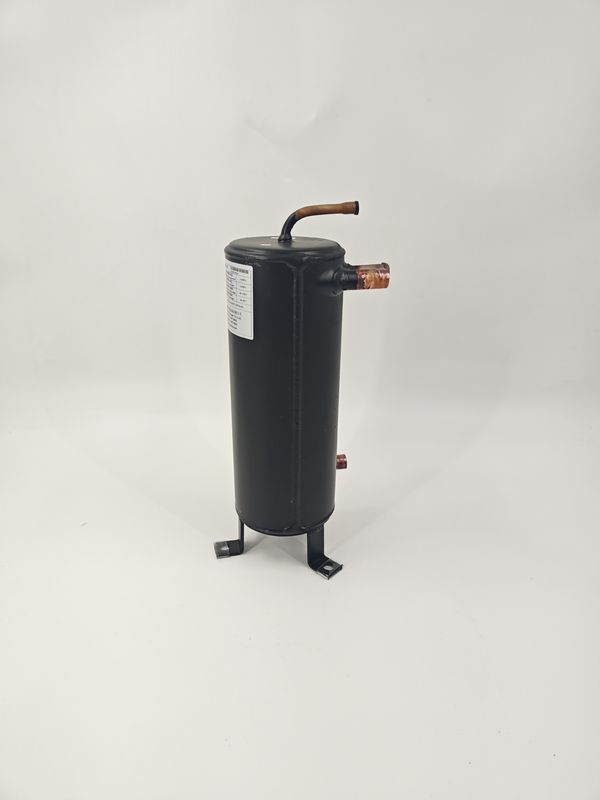 カスタマイズ可能な鋼管 シェル熱交換器 最大圧力10-50バー 冷却液